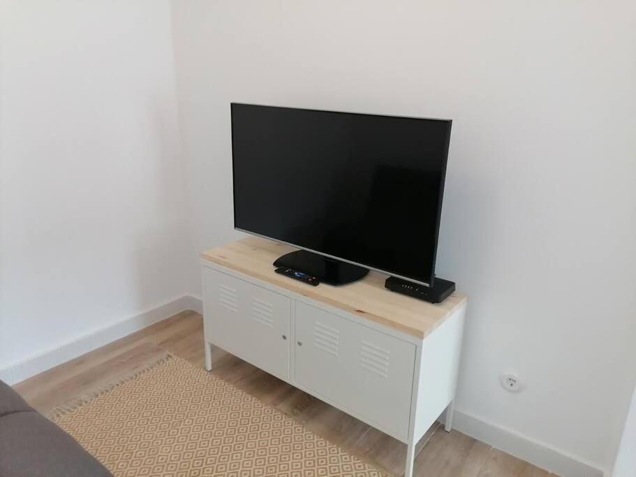 Apartamento Completamente Equipado Centro Ferrol Exterior foto
